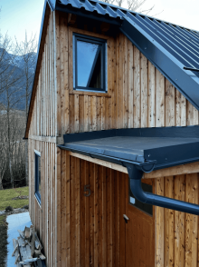 Antracit PVC ablakok